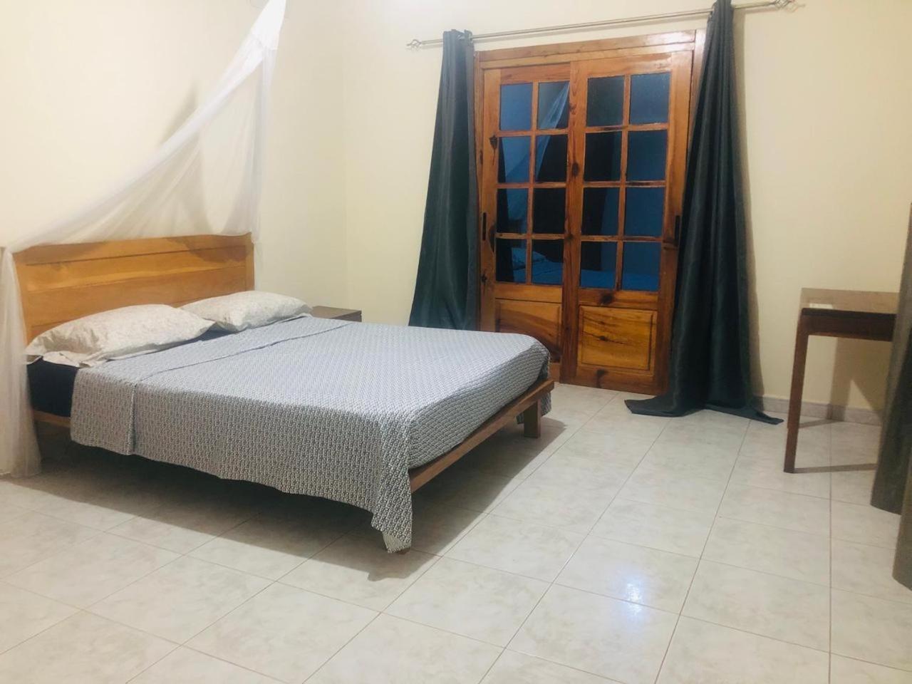 Get House Kira Apartment Cidade Velha Екстериор снимка